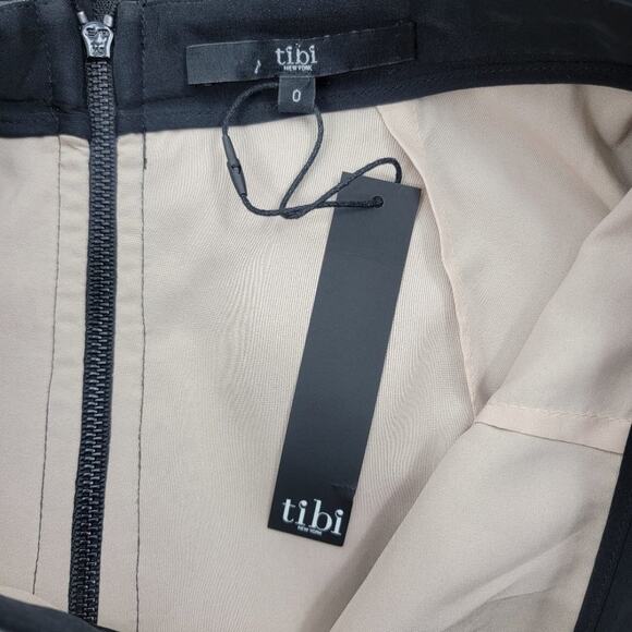 NEW Tibi Tiered Pencil Skirt Black Back 2 Way Zip Size 0 - Picture 7 of 7